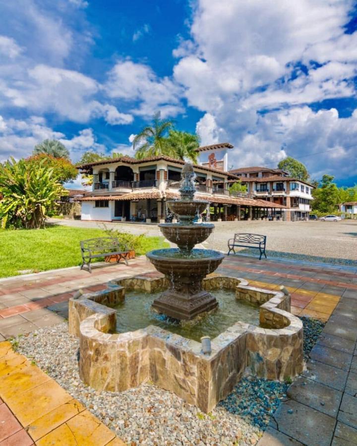 Finca Hotel La Esperanza 몬테네그로 외부 사진